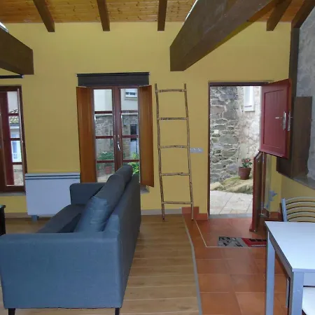 Apartman Loft Duplex O Vinal Muros